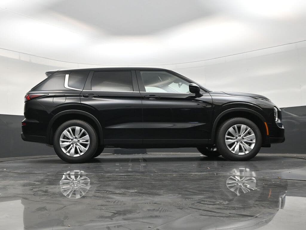 2026 Mitsubishi Outlander
