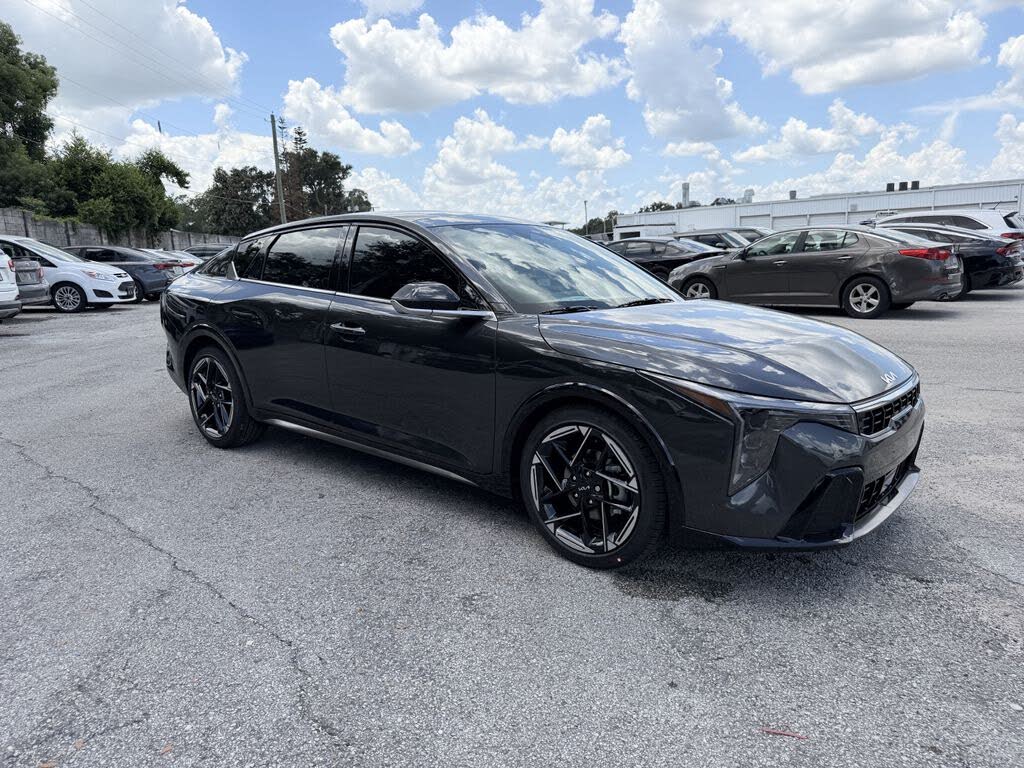 2026 Kia K4