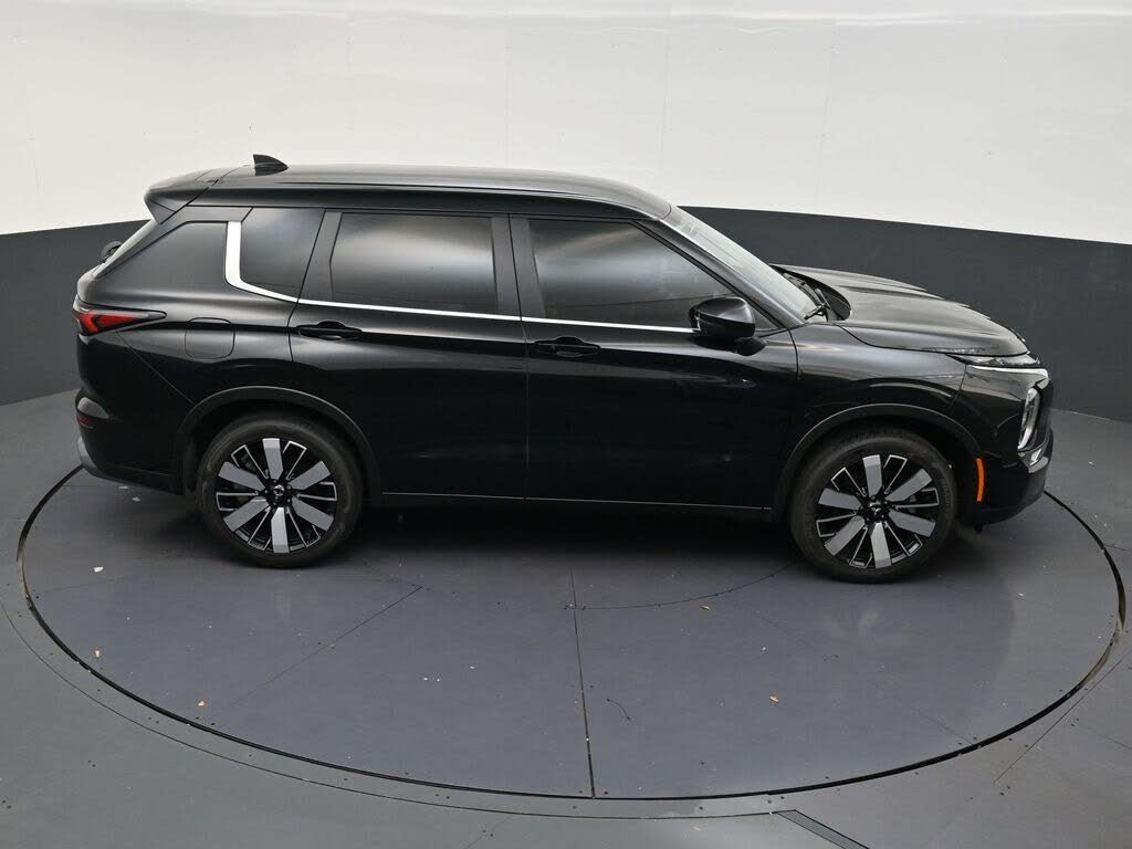 2026 Mitsubishi Outlander