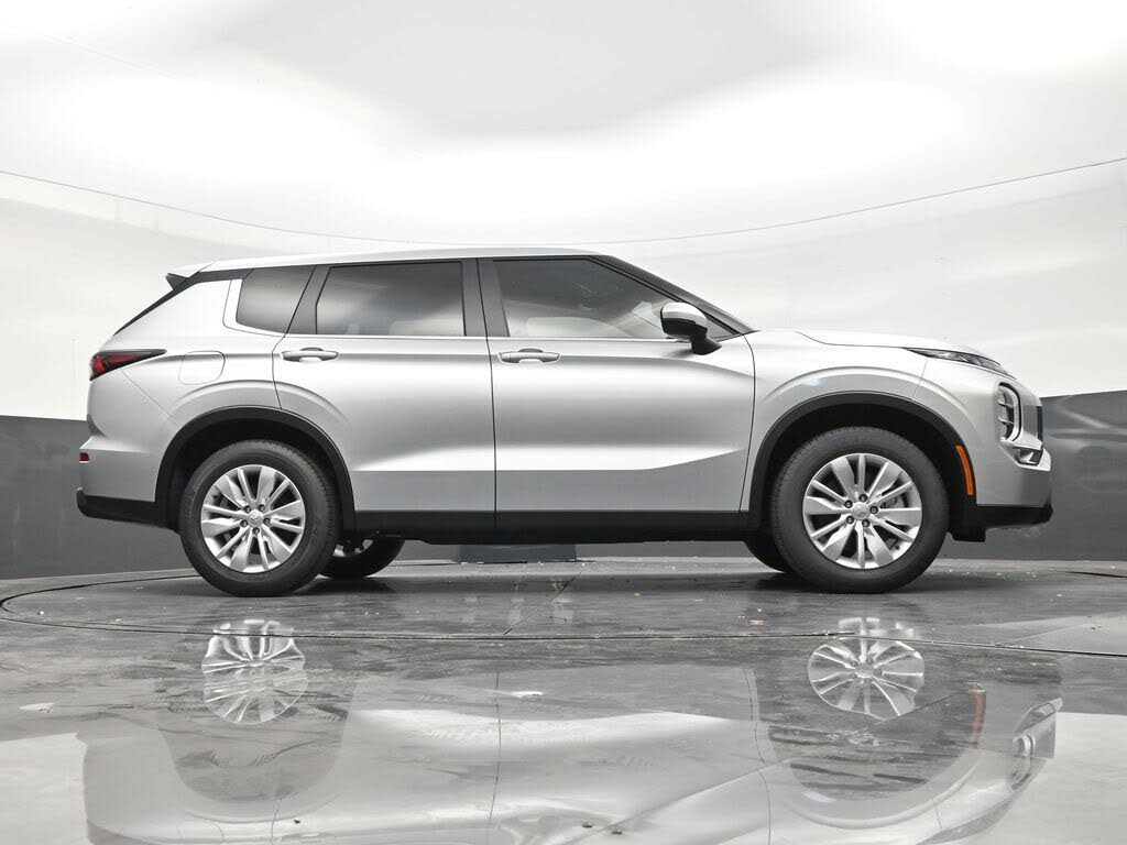 2026 Mitsubishi Outlander