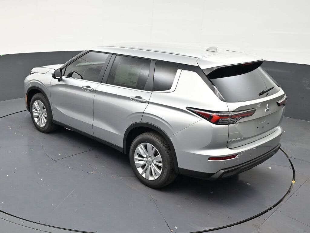 2026 Mitsubishi Outlander