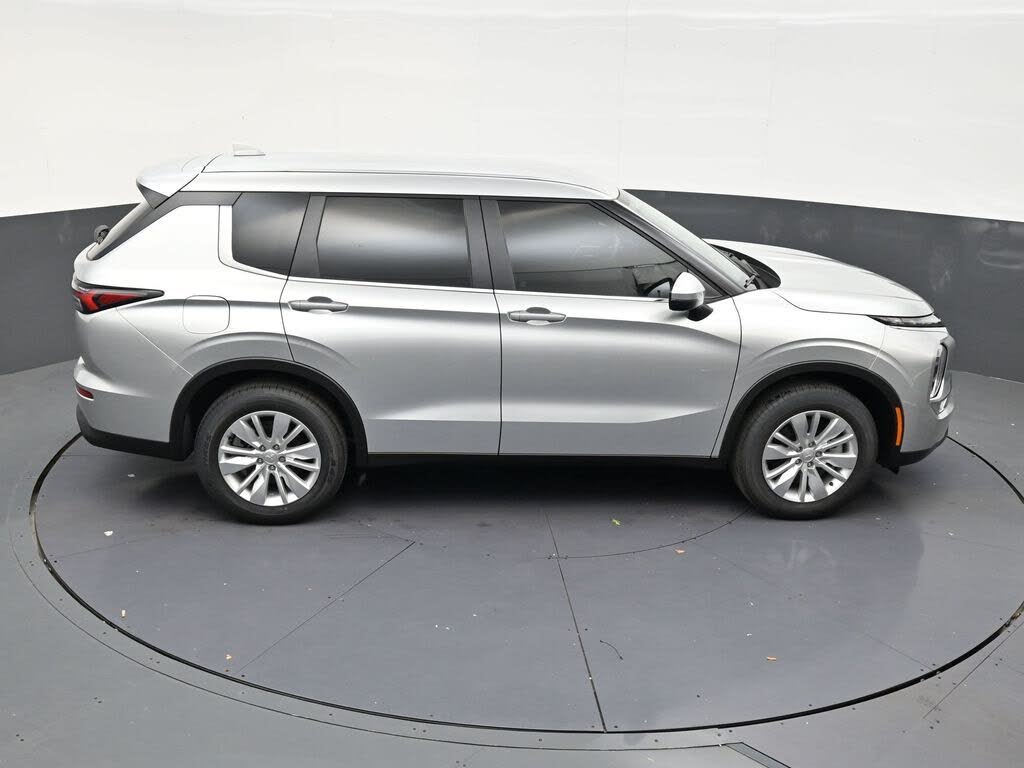 2026 Mitsubishi Outlander