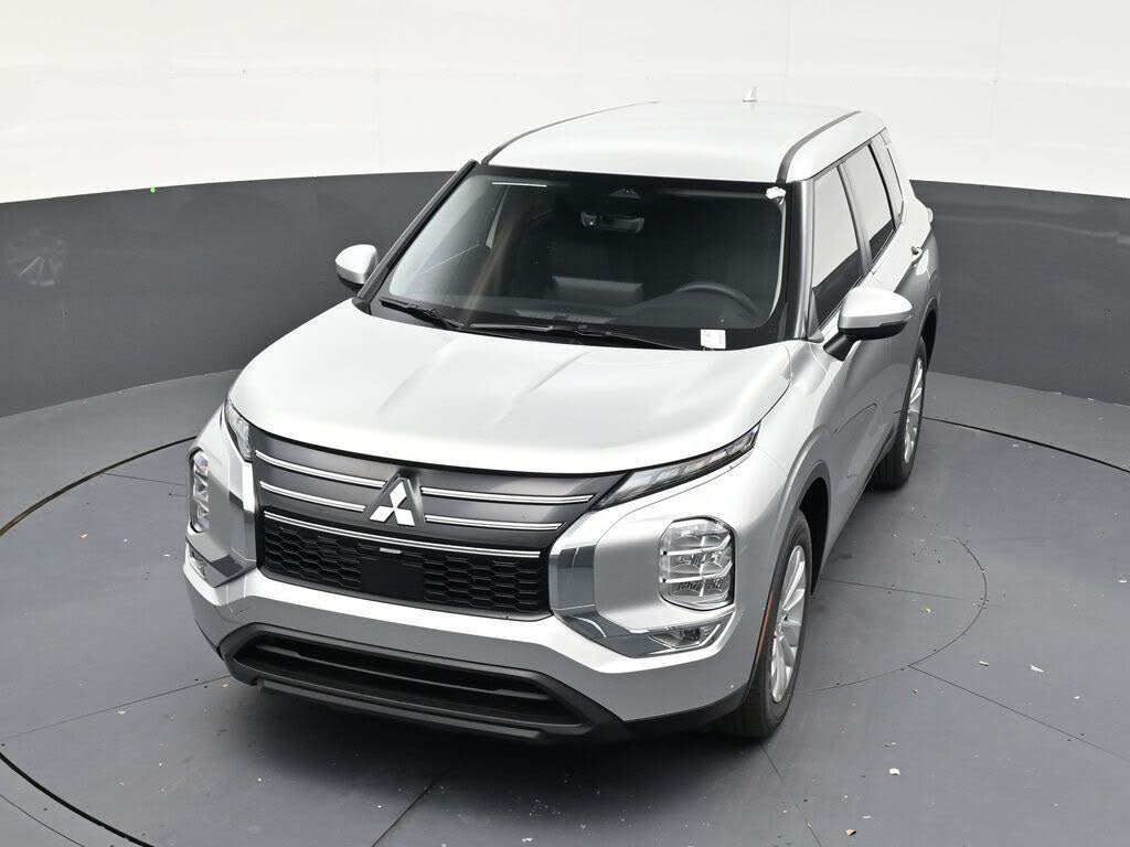 2026 Mitsubishi Outlander