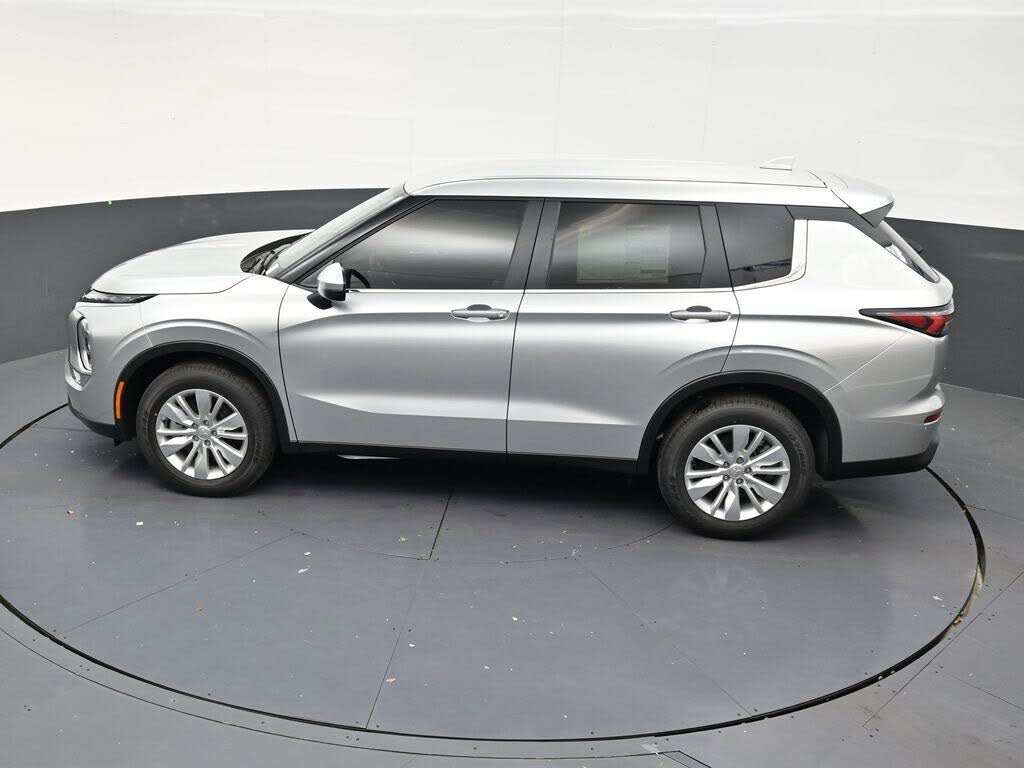 2026 Mitsubishi Outlander