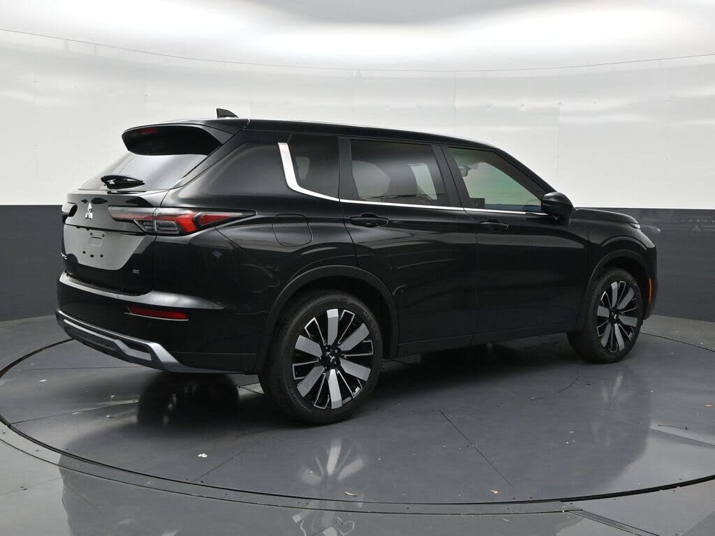 2026 Mitsubishi Outlander