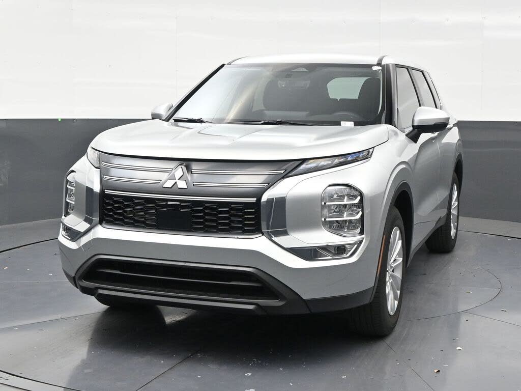 2026 Mitsubishi Outlander