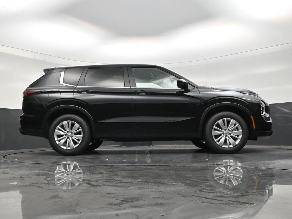 2026 Mitsubishi Outlander