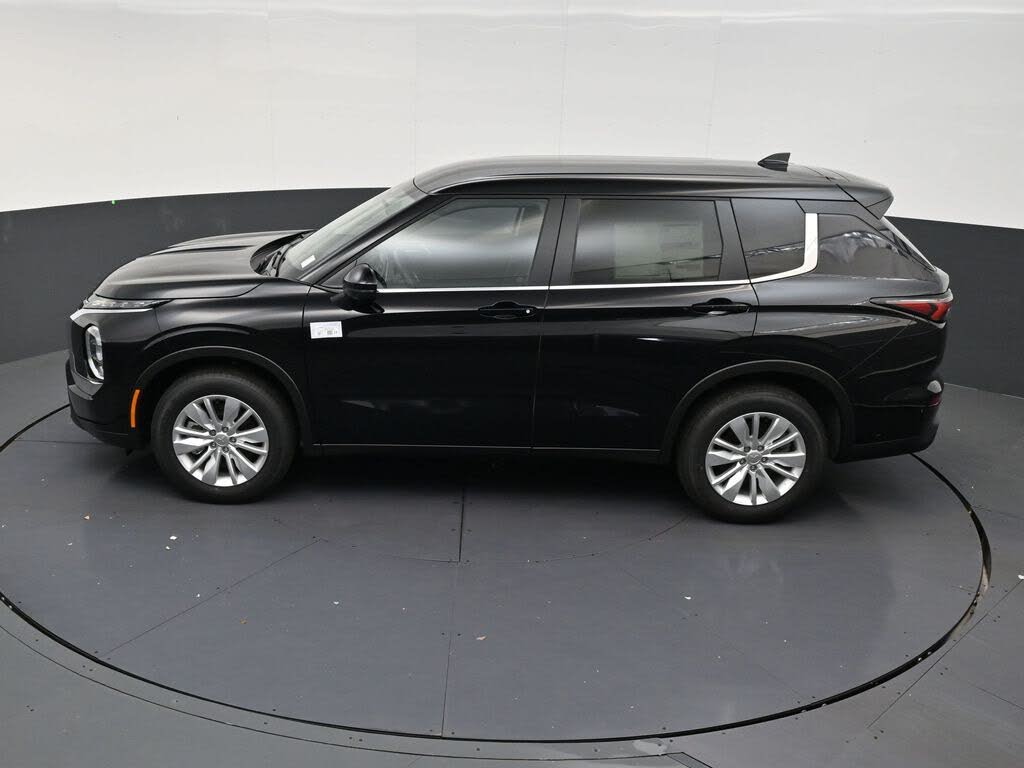 2026 Mitsubishi Outlander