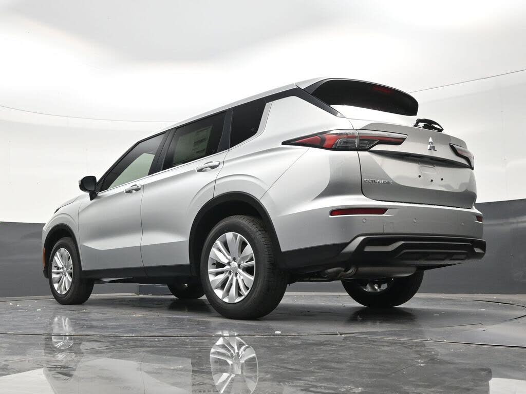 2026 Mitsubishi Outlander