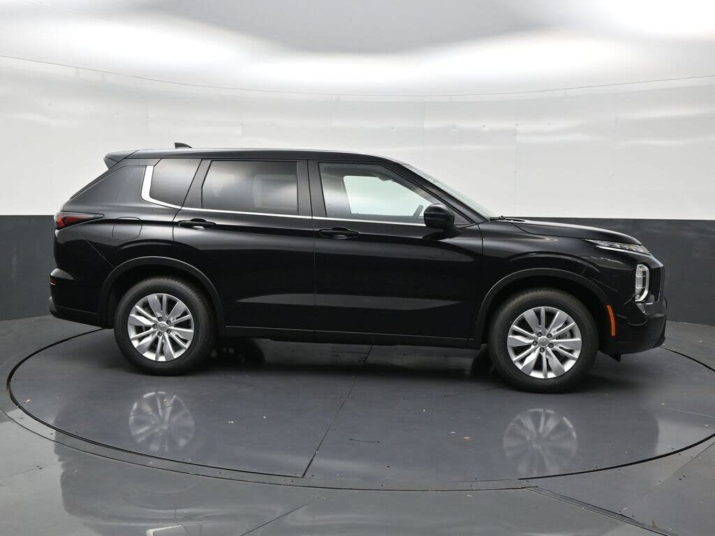 2026 Mitsubishi Outlander