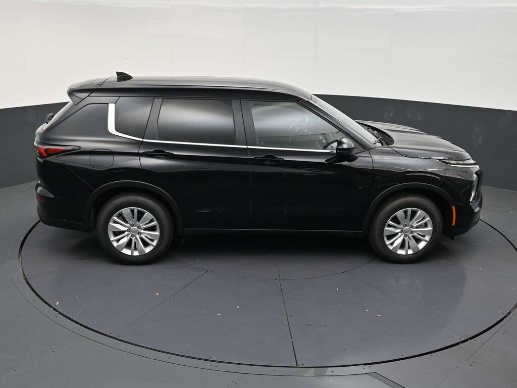 2026 Mitsubishi Outlander