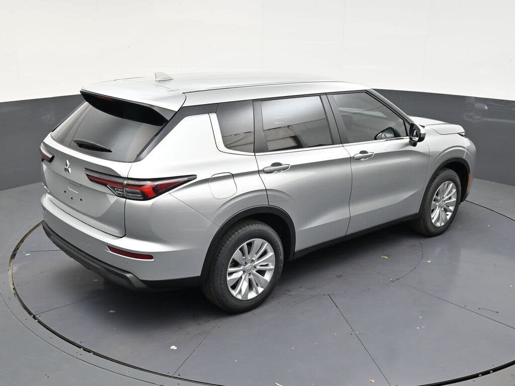 2026 Mitsubishi Outlander