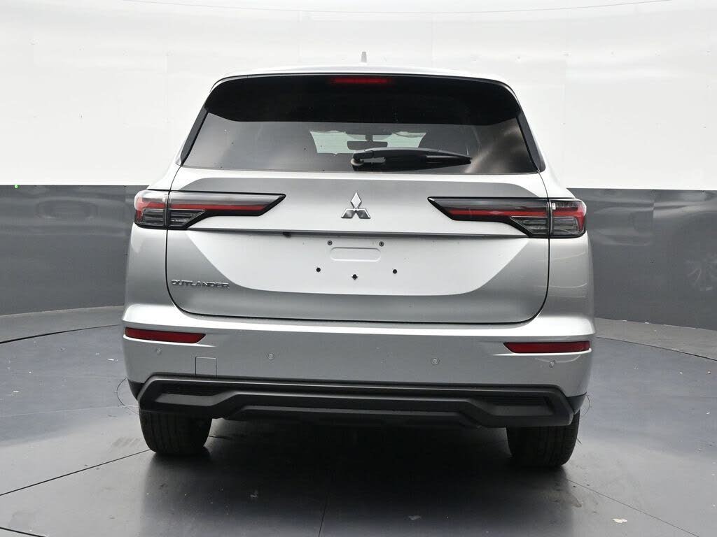 2026 Mitsubishi Outlander