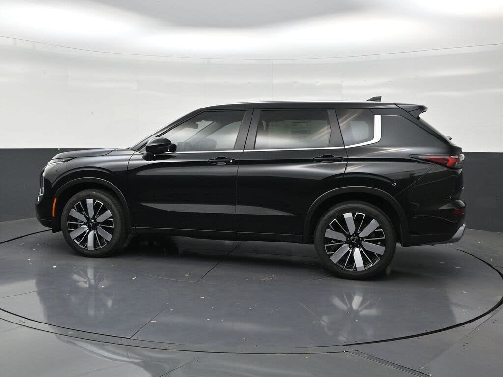 2026 Mitsubishi Outlander