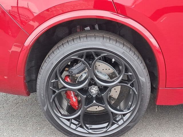 2024 Alfa Romeo Stelvio