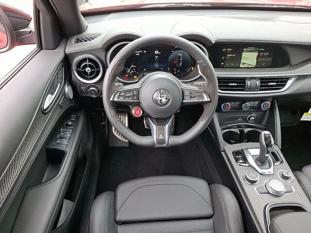 2024 Alfa Romeo Stelvio