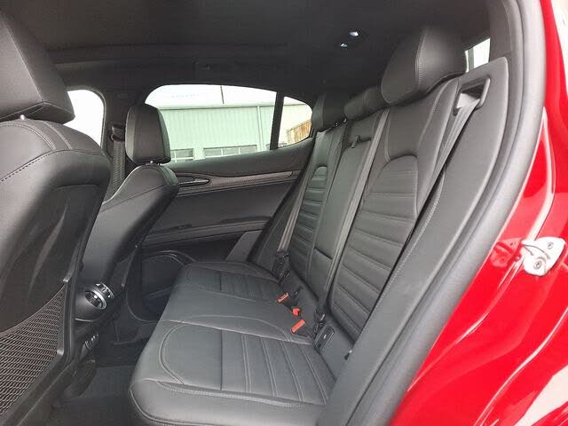2024 Alfa Romeo Stelvio