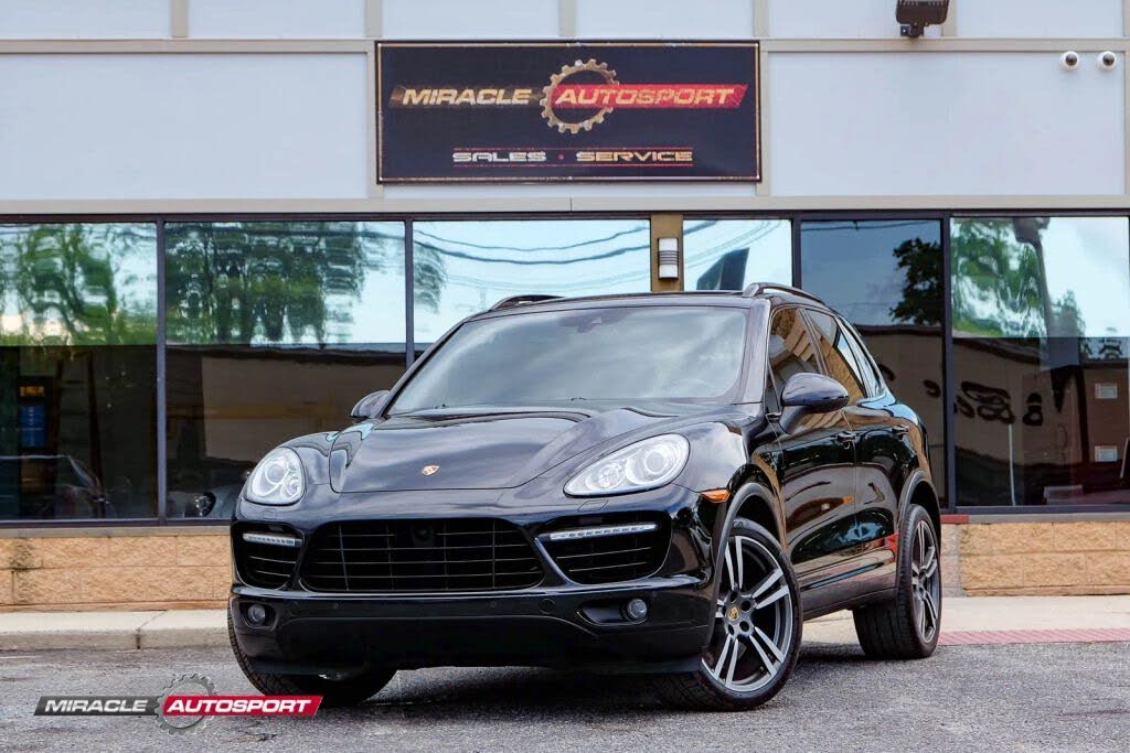 2014 Porsche Cayenne deal in Hamilton Township, NJ
