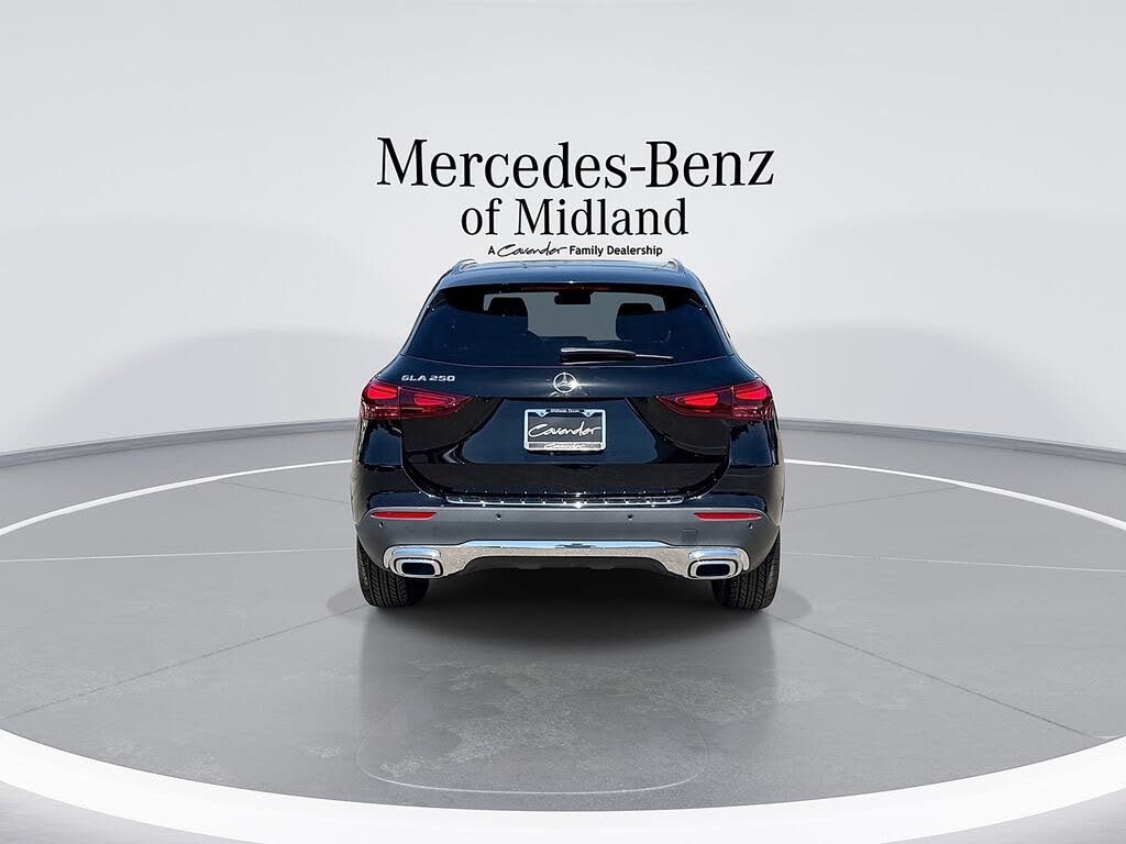 2026 Mercedes-Benz GLA