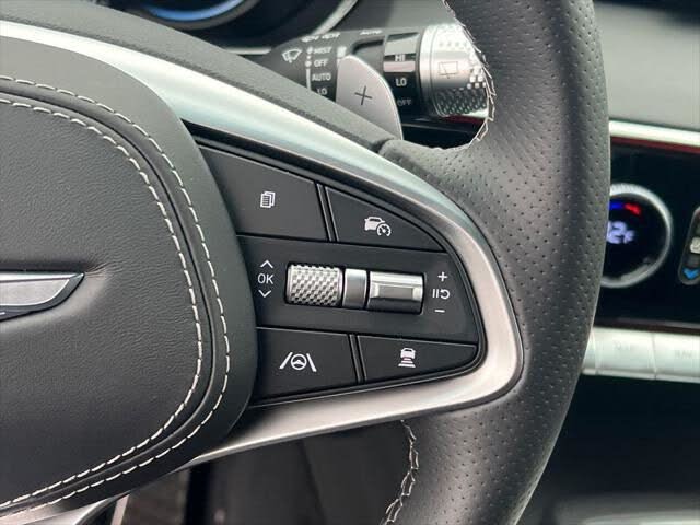 2025 Genesis GV70