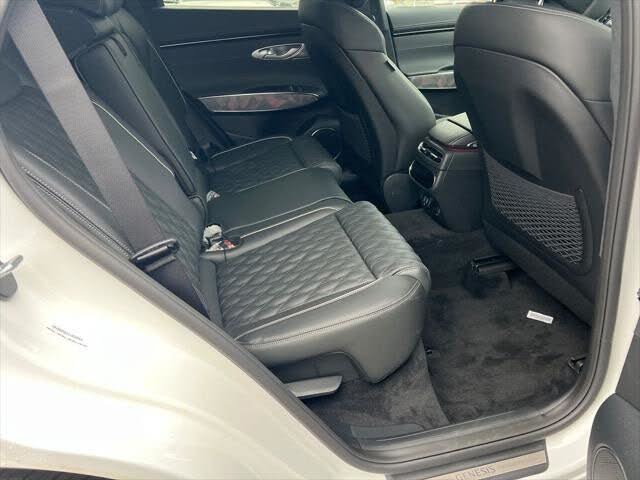 2025 Genesis GV70
