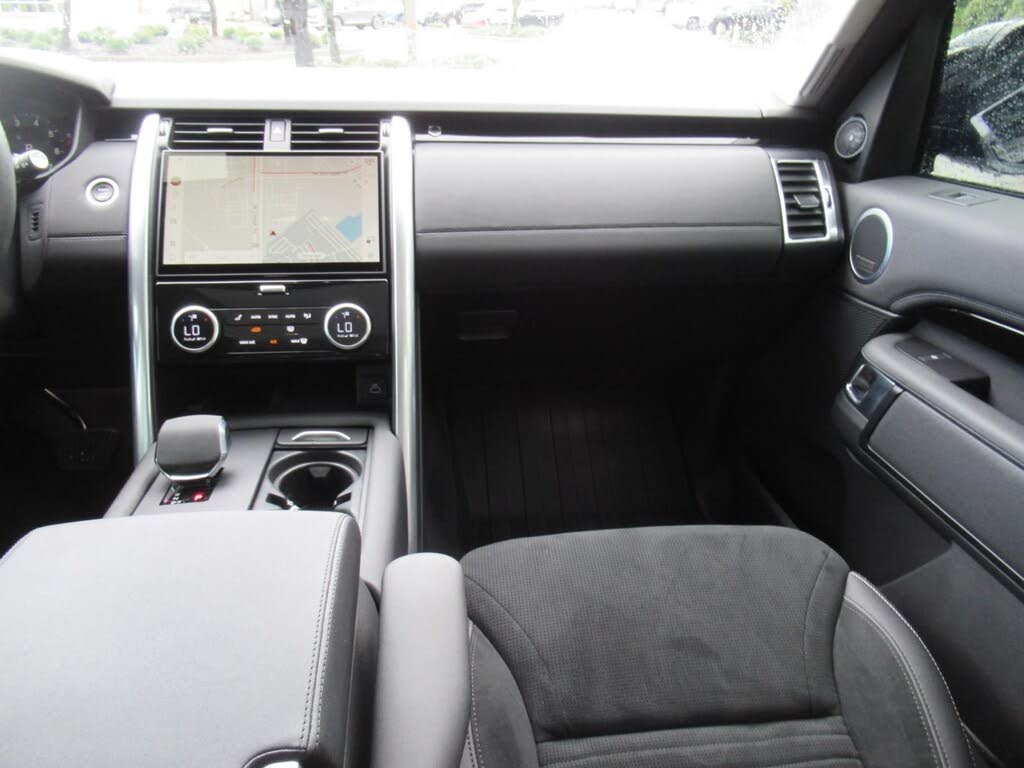 2024 Land Rover Discovery