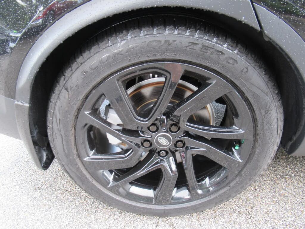 2024 Land Rover Discovery