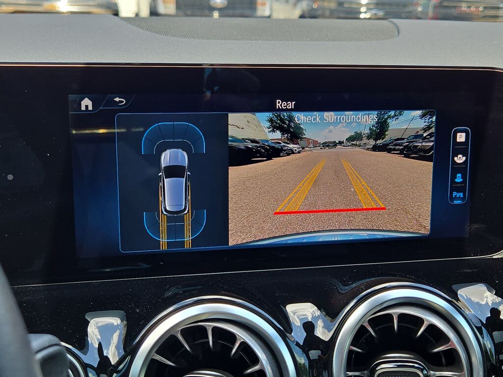 2025 Mercedes-Benz GLA