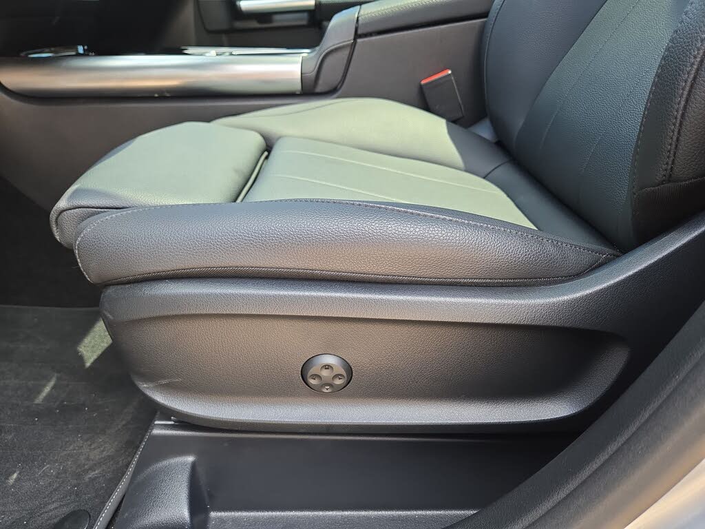 2025 Mercedes-Benz GLA