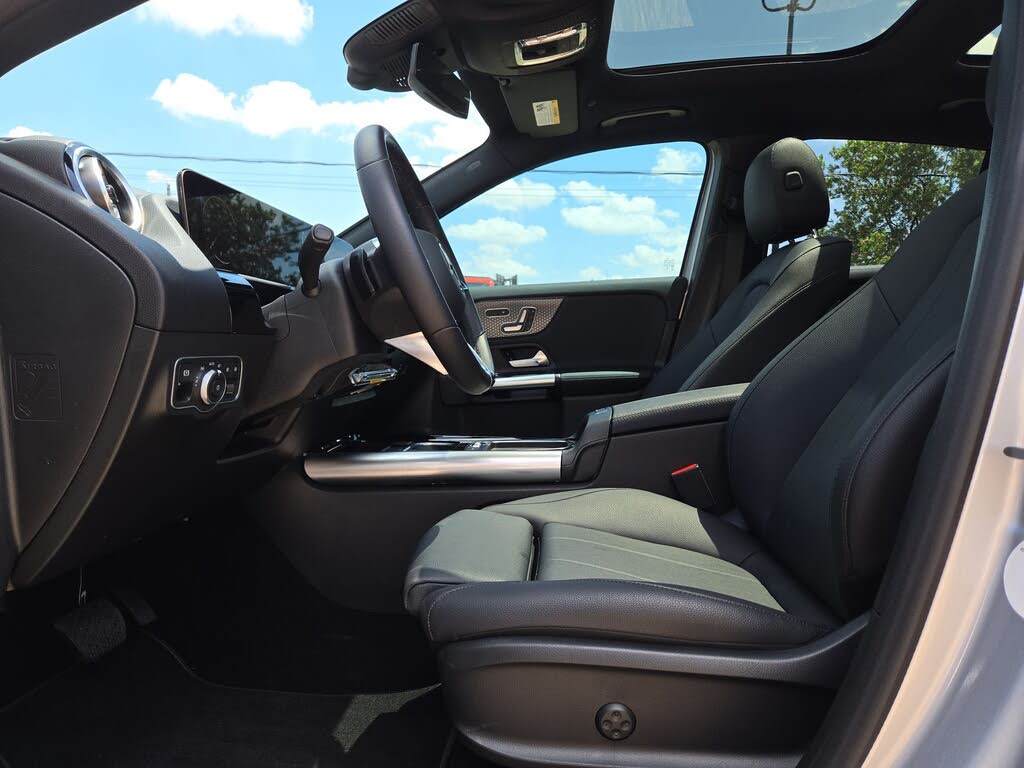 2025 Mercedes-Benz GLA