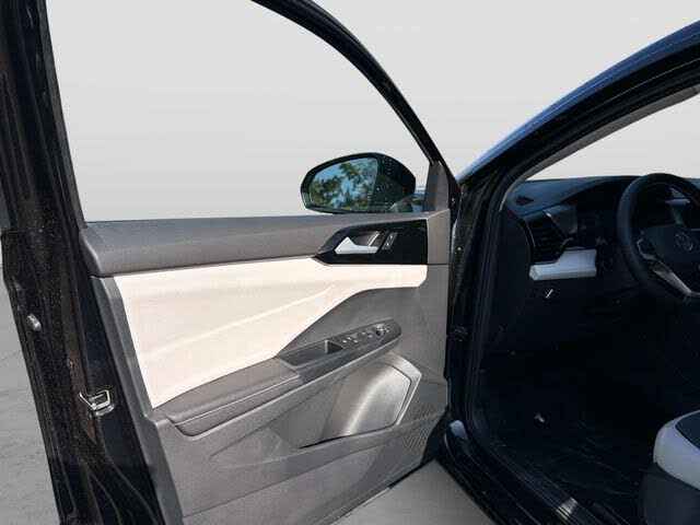 2026 Volkswagen Taos