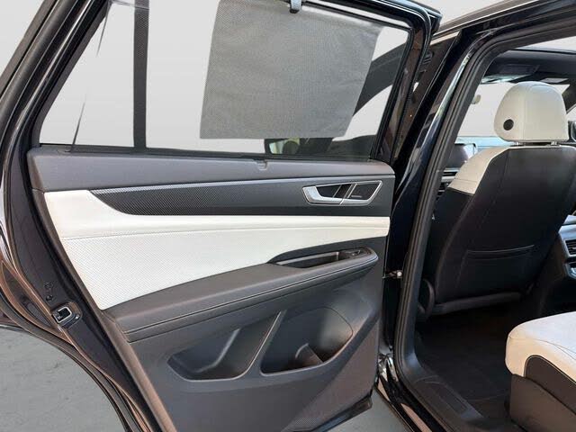 2026 Volkswagen Atlas Cross Sport