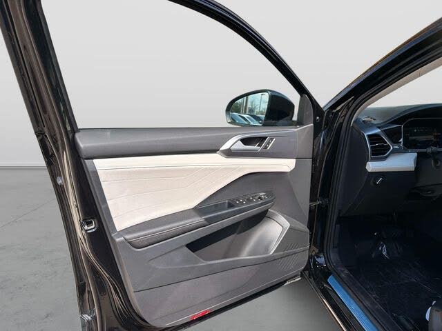 2026 Volkswagen Taos