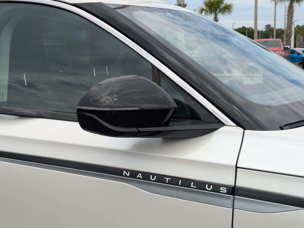 2026 Lincoln Nautilus