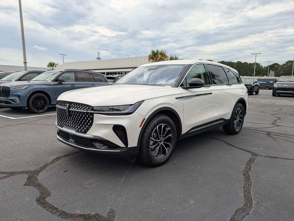 2026 Lincoln Nautilus