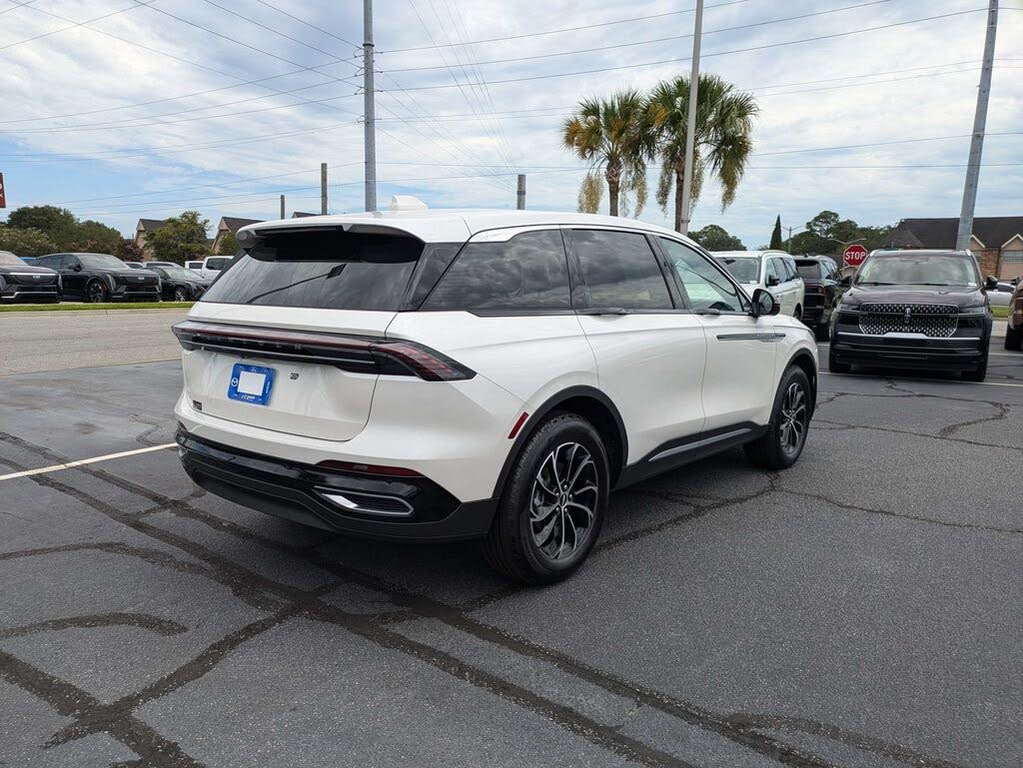 2026 Lincoln Nautilus