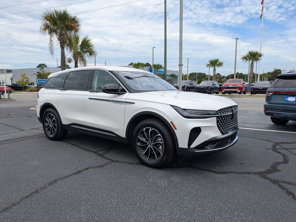 2026 Lincoln Nautilus