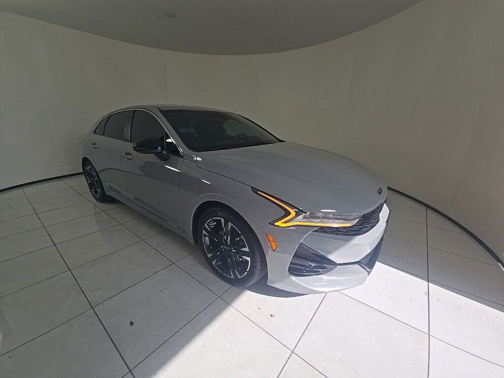 2022 Kia K5