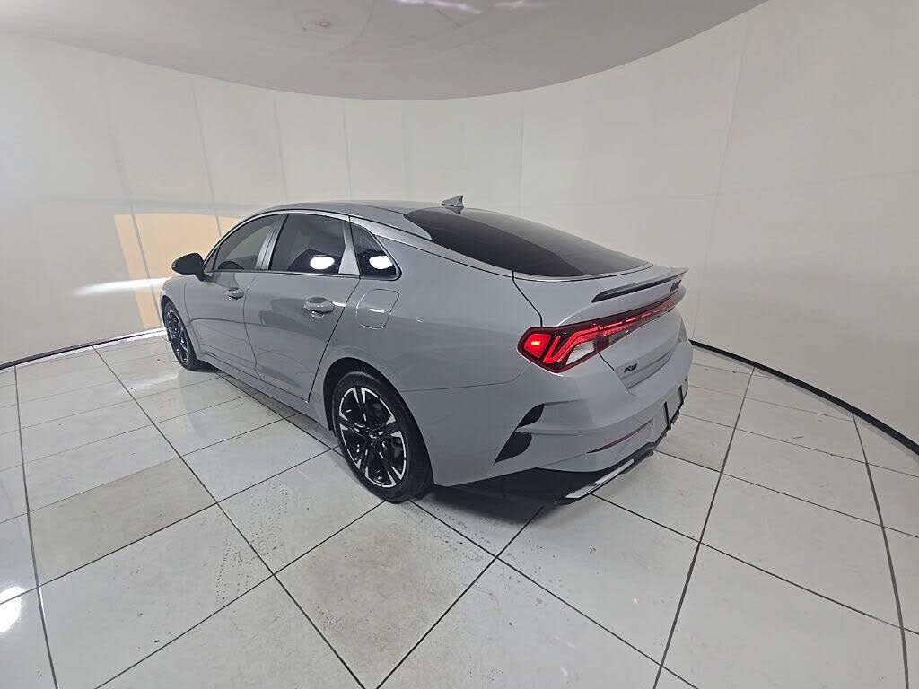 2022 Kia K5
