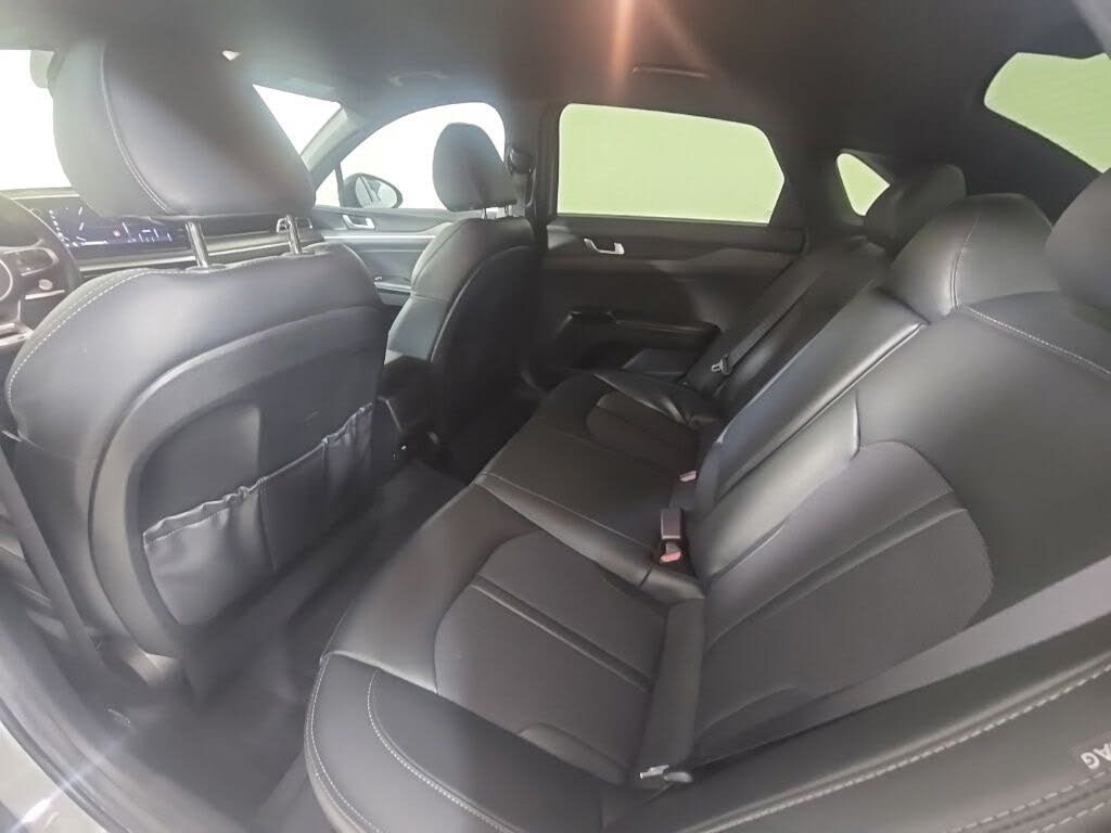 2022 Kia K5