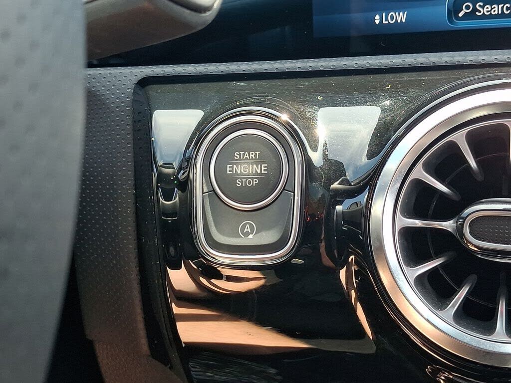 2024 Mercedes-Benz CLA