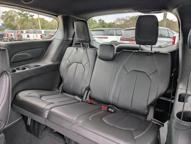 2026 Chrysler Pacifica