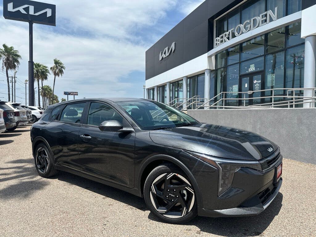 2026 Kia K4 Hatchback