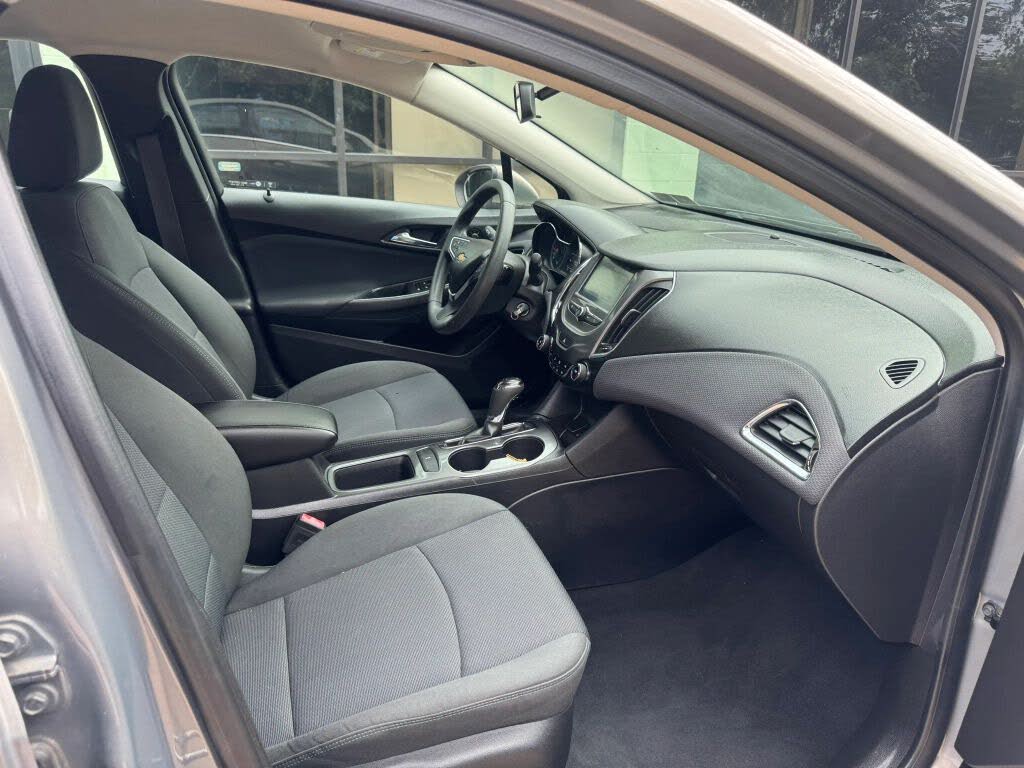 2017 Chevrolet Cruze