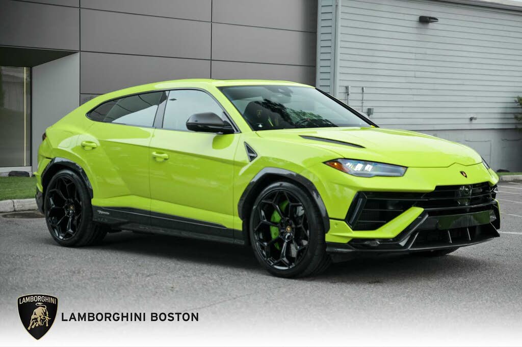 2024 Lamborghini Urus deal in Wayland, MA
