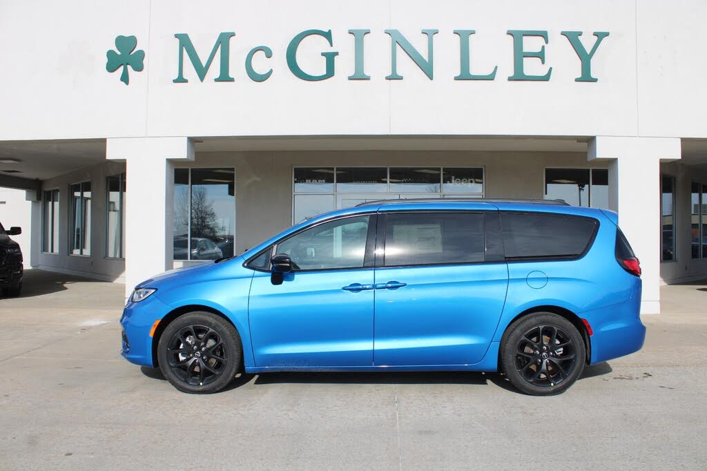 2026 Chrysler Pacifica