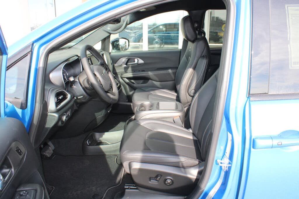 2026 Chrysler Pacifica