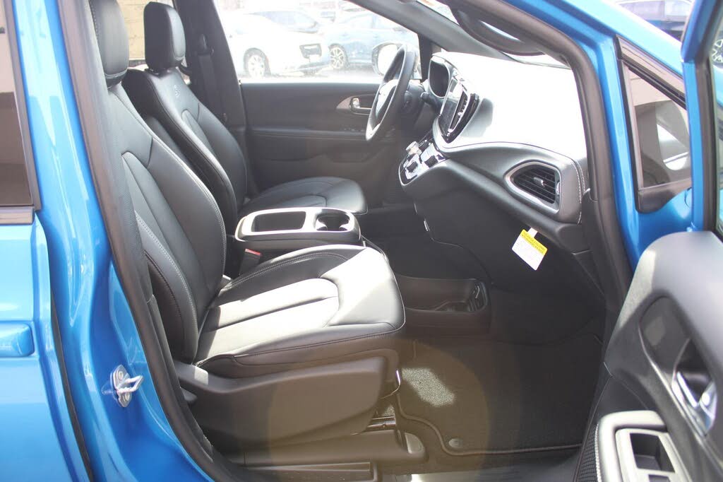 2026 Chrysler Pacifica