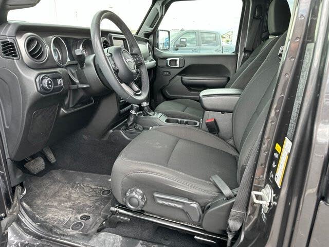 2023 Jeep Gladiator