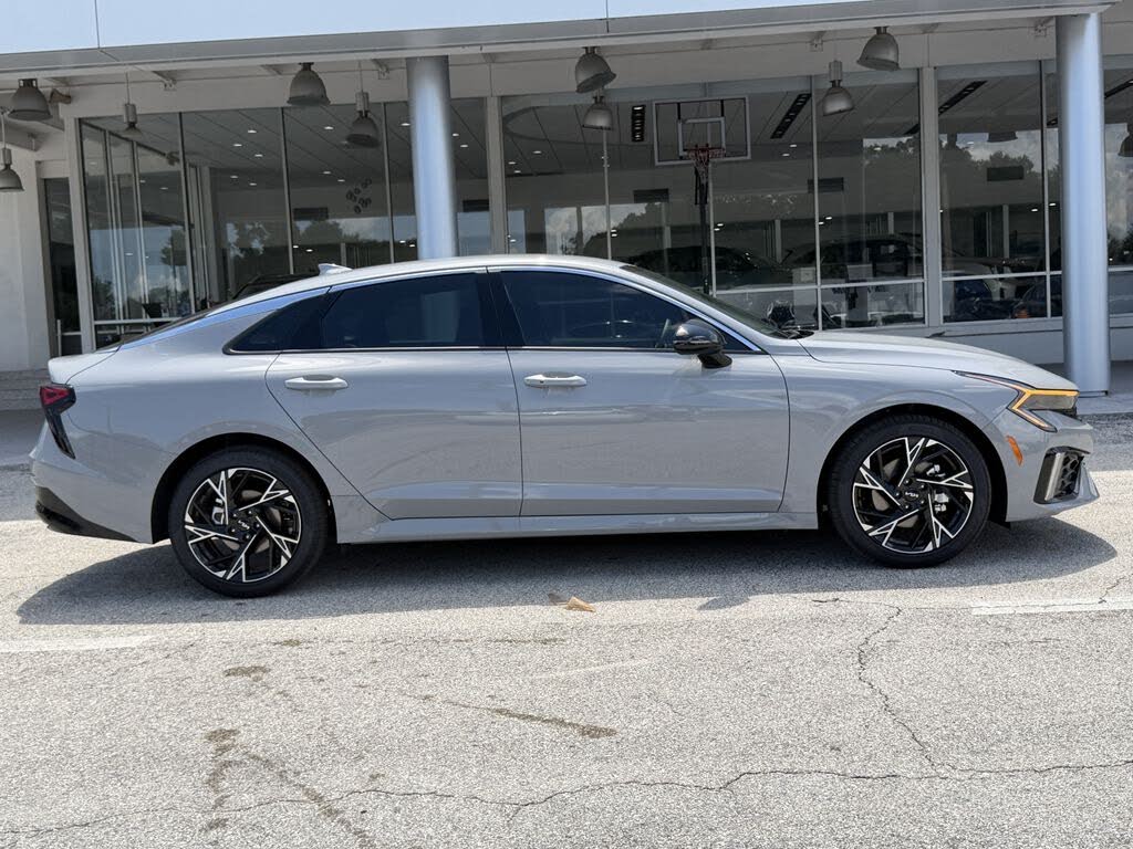 2026 Kia K5